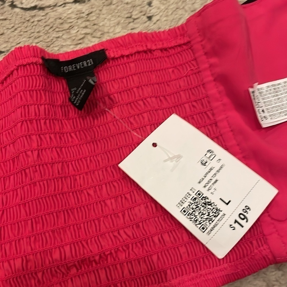 Forever 21 Halter Top💗 - Picture 14 of 14